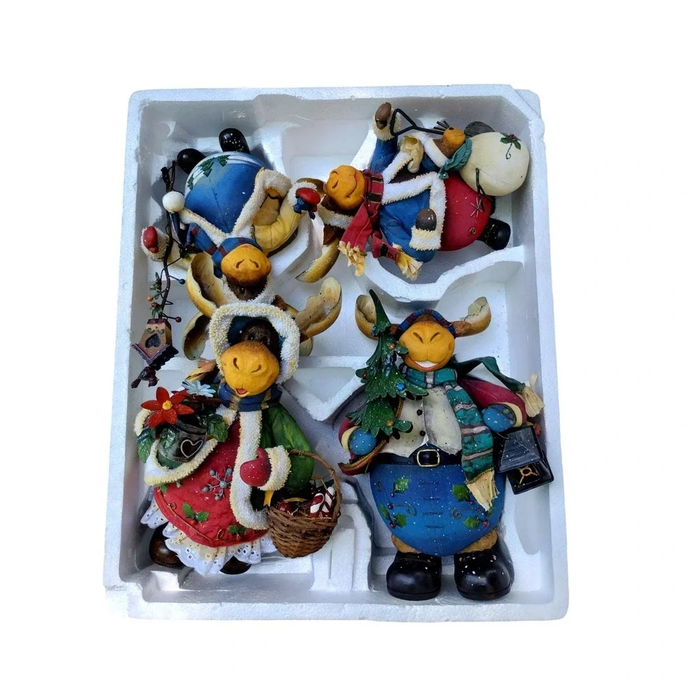 Grandeur Noel 2003 Christmas Moose Family 4 Pc Set Collector's Edition Vintage